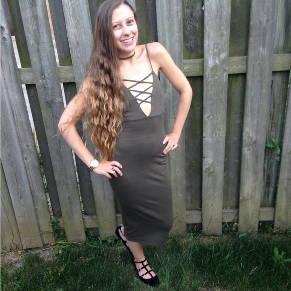 Seven Sisters olive green midi dress, size Small - Picture 6 of 6